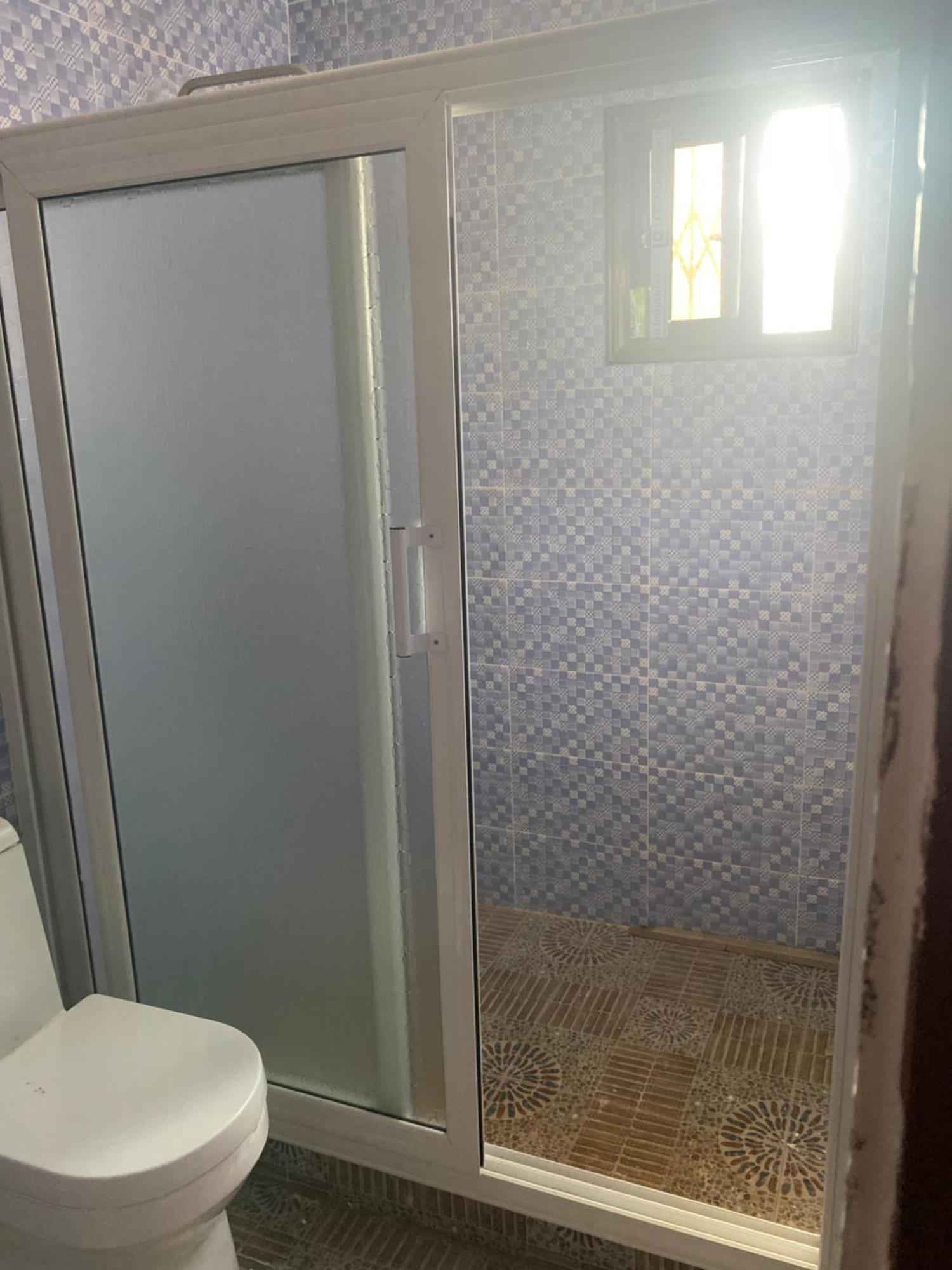 Debora Guest House Freetown Ngoại thất bức ảnh